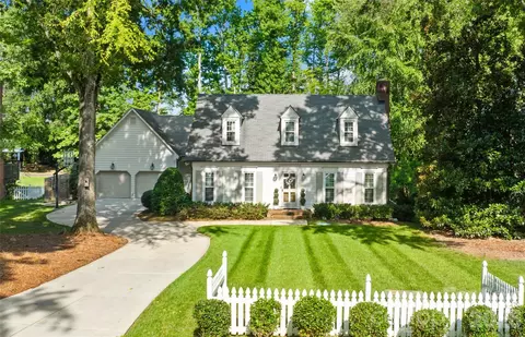 6616 Mays Chapel Ln, Charlotte, NC 28270