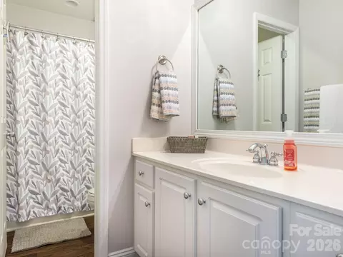 Bath - 3401 Continental Dr, Monroe, NC 28110 photo 5 of 5