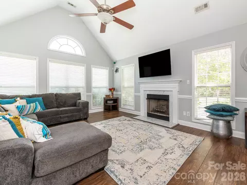 Living - 3401 Continental Dr, Monroe, NC 28110 photo 2 of 3