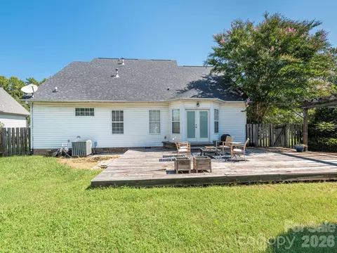 Exterior - 3401 Continental Dr, Monroe, NC 28110 photo 2 of 9