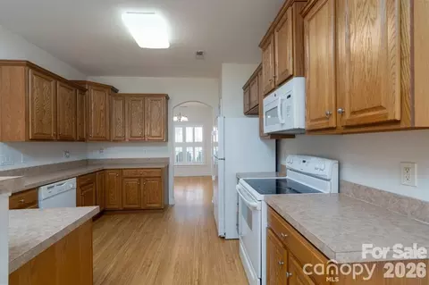Kitchen - 115 River Birch Dr, Salisbury, NC 28146 photo 2 of 2