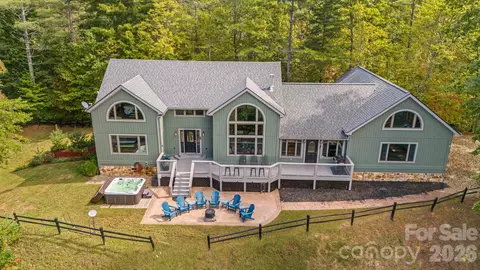 28 Nantahala Rdg, Bryson City, NC 28713