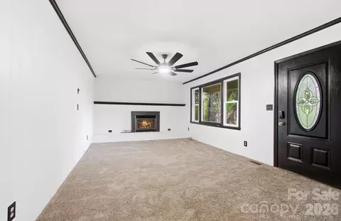Living - 1371 Jackson Loop Rd, Flat Rock, NC 28731 photo 1 of 4