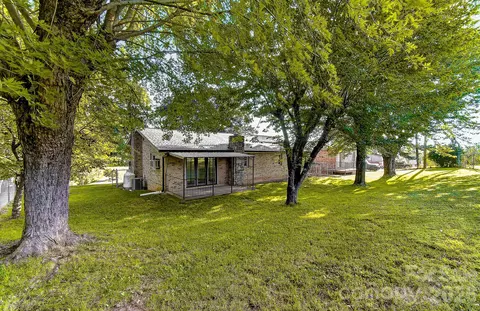 Exterior - 1371 Jackson Loop Rd, Flat Rock, NC 28731 photo 12 of 14