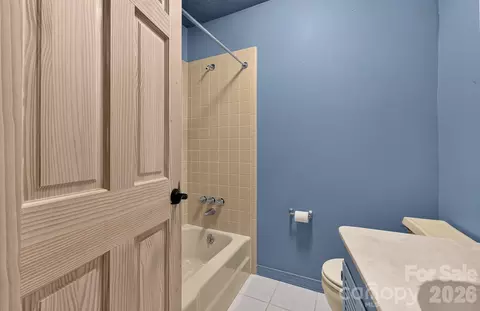 Bath - 1371 Jackson Loop Rd, Flat Rock, NC 28731 photo 3 of 3