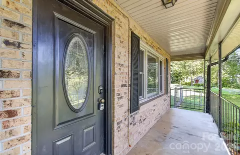 Exterior - 1371 Jackson Loop Rd, Flat Rock, NC 28731 photo 9 of 13
