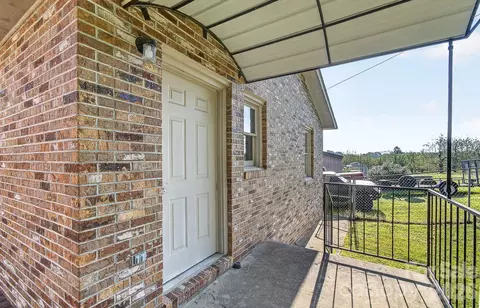 Exterior - 1371 Jackson Loop Rd, Flat Rock, NC 28731 photo 8 of 13