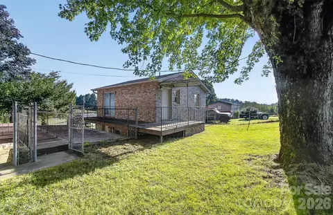 Exterior - 1371 Jackson Loop Rd, Flat Rock, NC 28731 photo 13 of 13