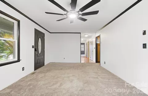 Living - 1371 Jackson Loop Rd, Flat Rock, NC 28731 photo 3 of 4