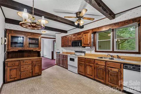 Kitchen - 473 Middlefork Rd, Brevard, NC 28712 photo 2 of 3