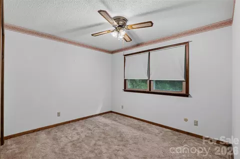 Bedroom - 473 Middlefork Rd, Brevard, NC 28712 photo 1 of 5