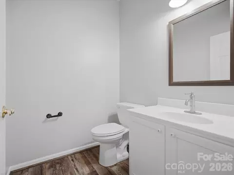 Bath - 868 Ledgestone Ct, Tega Cay, SC 29708 photo 3 of 4