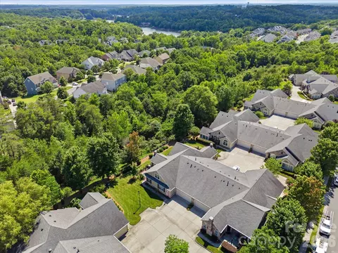 View/Area - 868 Ledgestone Ct, Tega Cay, SC 29708 photo 2 of 3