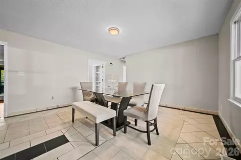 Dining - 3014 Morgan Mill Rd, Monroe, NC 28110 photo 1 of 1