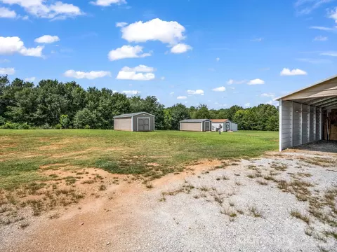 Exterior - 1760 Beachwood Rd, Mooresboro, NC 28114 photo 7 of 10