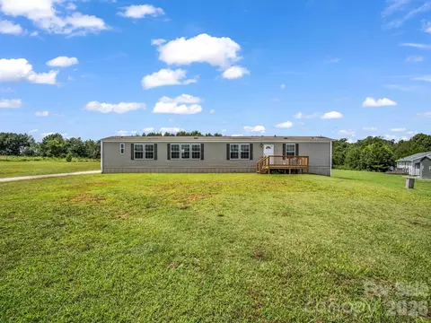Exterior - 1760 Beachwood Rd, Mooresboro, NC 28114 photo 5 of 10