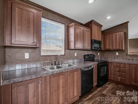 Kitchen - 1760 Beachwood Rd, Mooresboro, NC 28114 photo 2 of 2