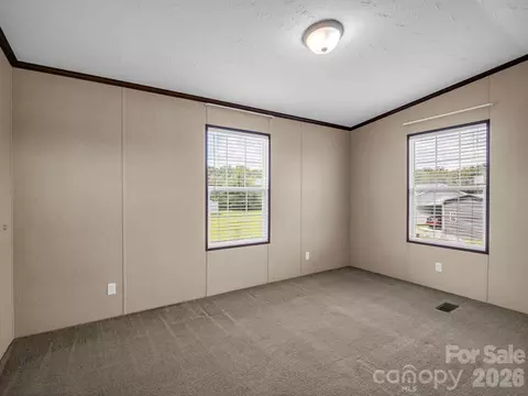 Bedroom - 1760 Beachwood Rd, Mooresboro, NC 28114 photo 4 of 5