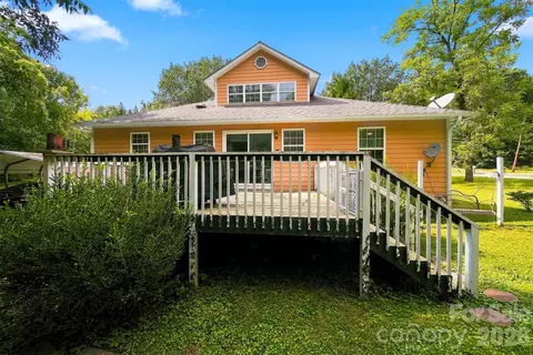 Exterior - 717 2nd Street Sw Pl SW, Conover, NC 28613 photo 3 of 3