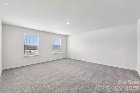 Bedroom - 472 Dazzle Loop, Newton, NC 28658 photo 7 of 8