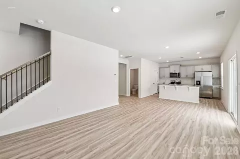 Living - 472 Dazzle Loop, Newton, NC 28658 photo 4 of 4