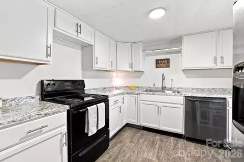 Kitchen - 4436 Shiloh Unity Rd, Lancaster, SC 29720 photo 1 of 2