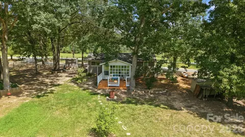 Exterior - 4436 Shiloh Unity Rd, Lancaster, SC 29720 photo 9 of 10