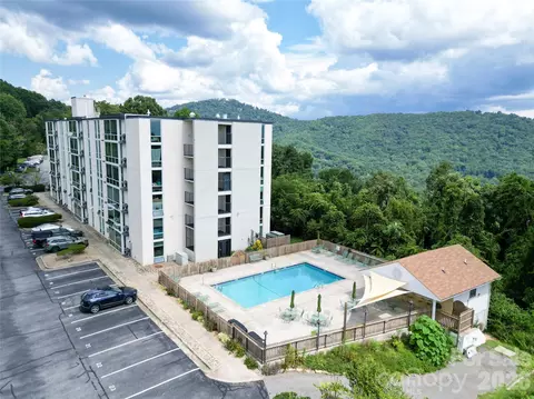 647 Town Mountain 211 Rd #211, Asheville, NC 28804