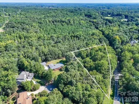1233 Grey Rd, Davidson, NC 28036 photo 2