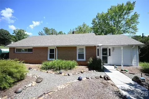 105 Owens Ne Ave NE, Valdese, NC 28690