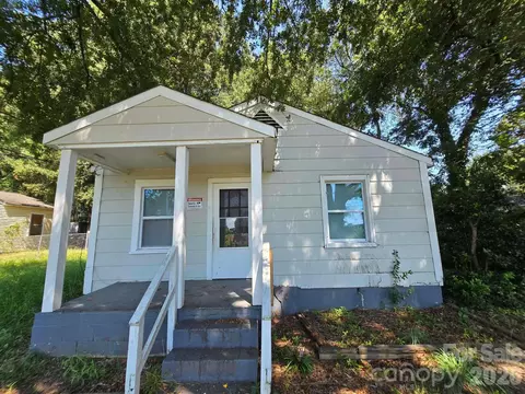 1404 Rosewood Ln, Gastonia, NC 28052