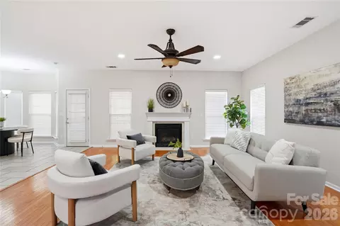 Living - 509 Evening Mist Dr, Fort Mill, SC 29708 photo 2 of 7