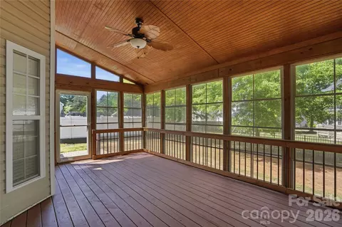 Exterior - 509 Evening Mist Dr, Fort Mill, SC 29708 photo 4 of 7