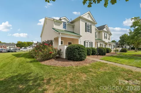 6219 Tyrel Ln, Harrisburg, NC 28075