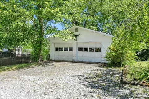 Exterior - 208 Probart St, Brevard, NC 28712 photo 10 of 10