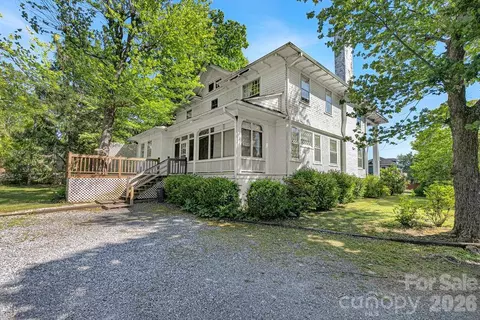 Exterior - 208 Probart St, Brevard, NC 28712 photo 8 of 10