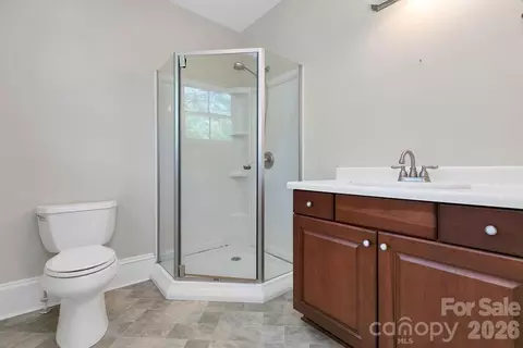 Bath - 208 Probart St, Brevard, NC 28712 photo 2 of 2