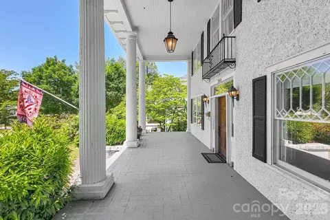 Exterior - 208 Probart St, Brevard, NC 28712 photo 5 of 10