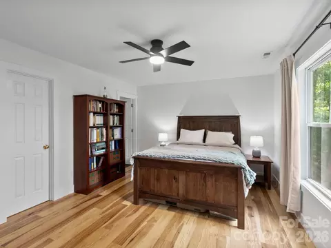 Bedroom - 41 Bear Trl, Fairview, NC 28730 photo 2 of 6
