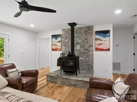 Living - 41 Bear Trl, Fairview, NC 28730 photo 1 of 4