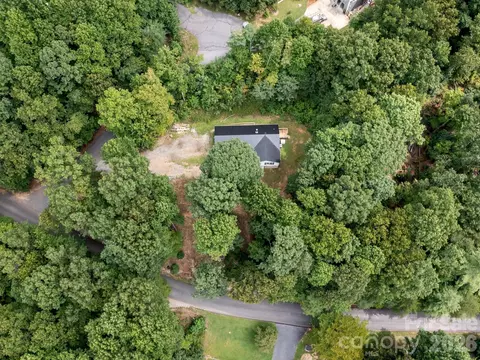 View/Area - 41 Bear Trl, Fairview, NC 28730 photo 2 of 2