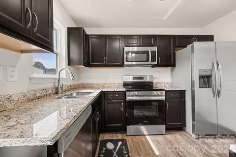 Kitchen - 117 Barron Blvd, Lancaster, SC 29720 photo 3 of 4