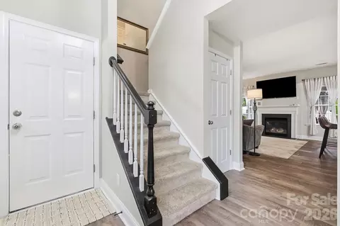 Entry Way - 6006 Pine Cone Ln, Monroe, NC 28110 photo 2 of 4