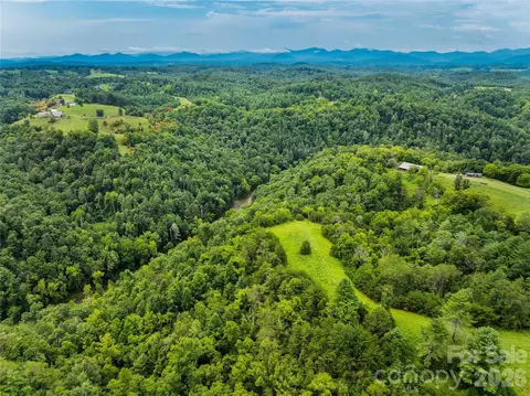 99999 Boulder Rd, Marshall, NC 28753 photo 12