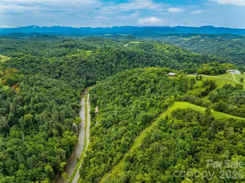 99999 Boulder Rd, Marshall, NC 28753 photo 9