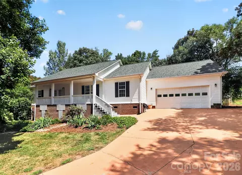 176 Toucan Rd, Mooresville, NC 28117