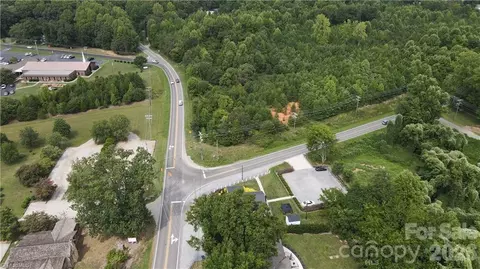 5500 N Church St # -B, Greensboro, NC 27455