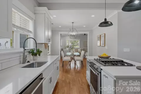 1416 Parkwood Ave, Charlotte, NC 28205