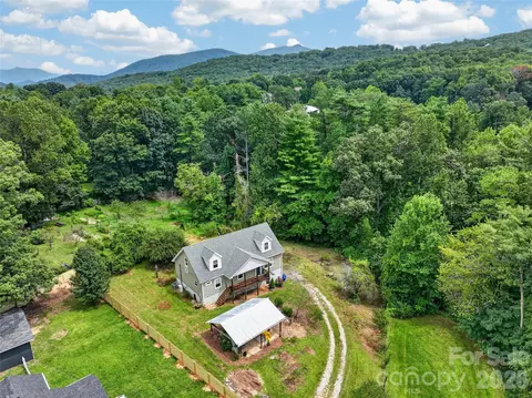 518 Onteora Blvd, Asheville, NC 28803