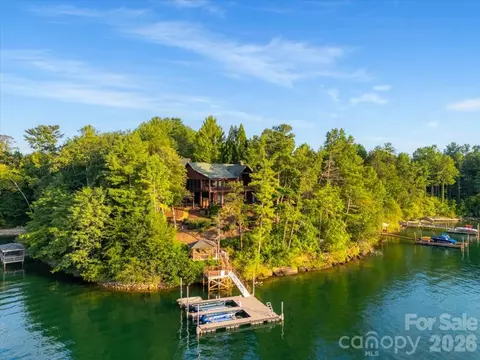 View/Area - 5140 Beech Bluff Dr, Morganton, NC 28655 photo 5 of 7